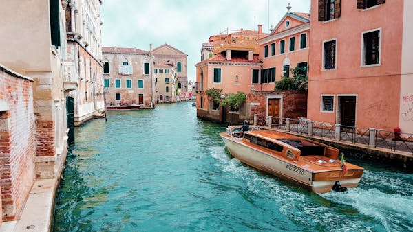Italy Tour Package